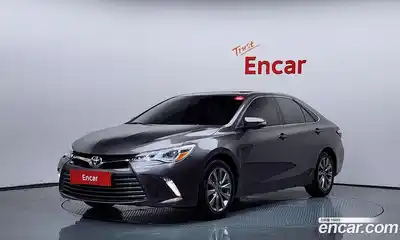 Toyota Camry, 2016