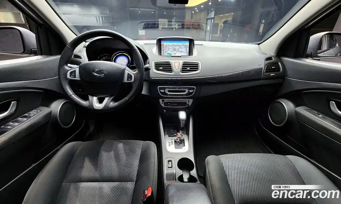 Renault SM3 2015 1.6 Автомат в Москве № 222498, фото 18