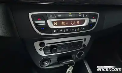 Renault SM3 2015 1.6 Автомат в Москве № 222498, миниатюра 3