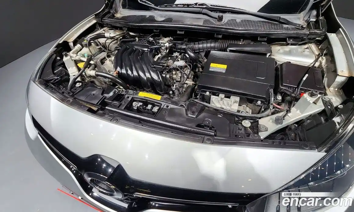 Renault SM3 2015 1.6 Автомат в Москве № 222498, фото 10