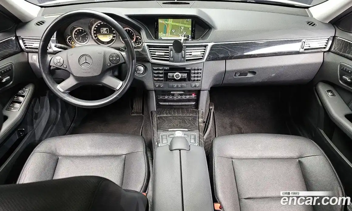 Mercedes-Benz E-Class 2012 3.5 Автомат в Москве № 223094, фото 15