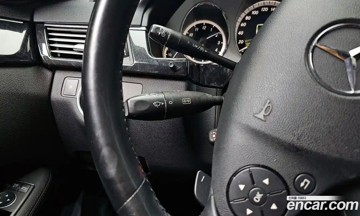 Mercedes-Benz E-Class 2012 3.5 Автомат в Москве № 223094, фото 16