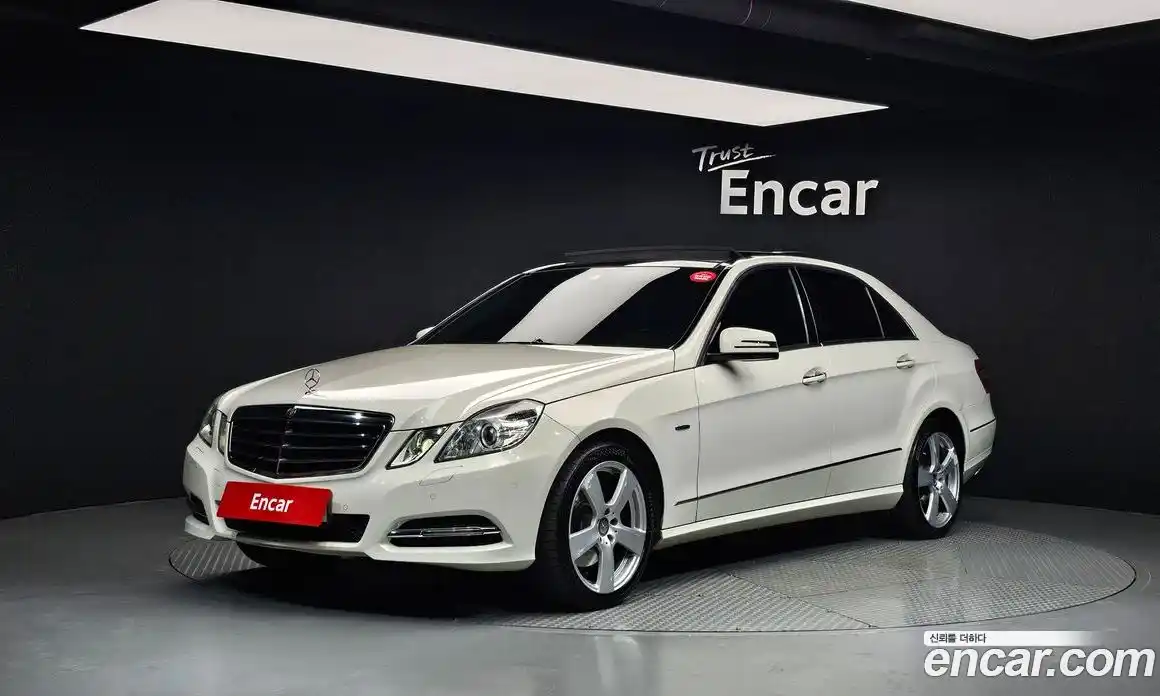Mercedes-Benz E-Class 2012 3.5 Автомат в Москве № 223094, фото 19