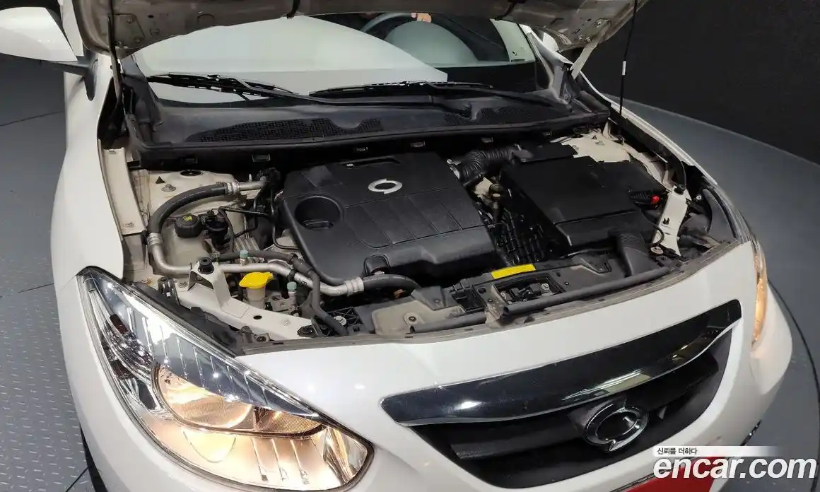 Renault SM3 2011 1.6 Автомат в Москве № 226214, фото 16