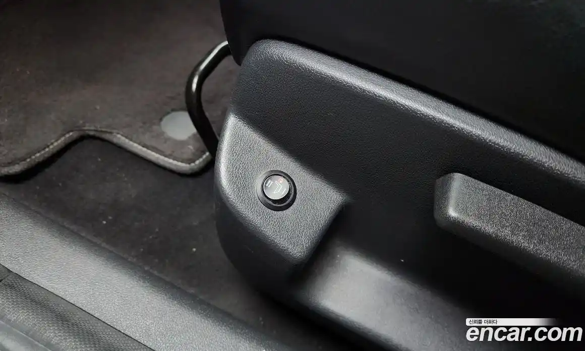 Renault SM3 2011 1.6 Автомат в Москве № 226214, фото 18