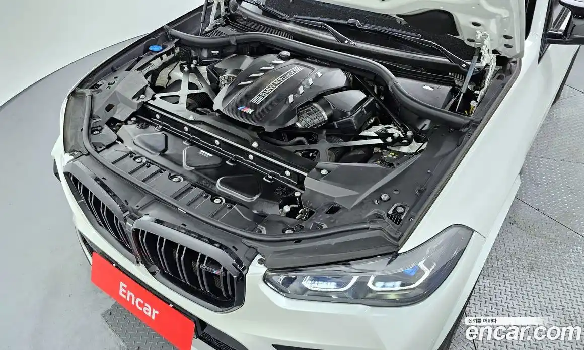 BMW X5M 2023 4.4 Автомат в Москве № 228376, фото 16