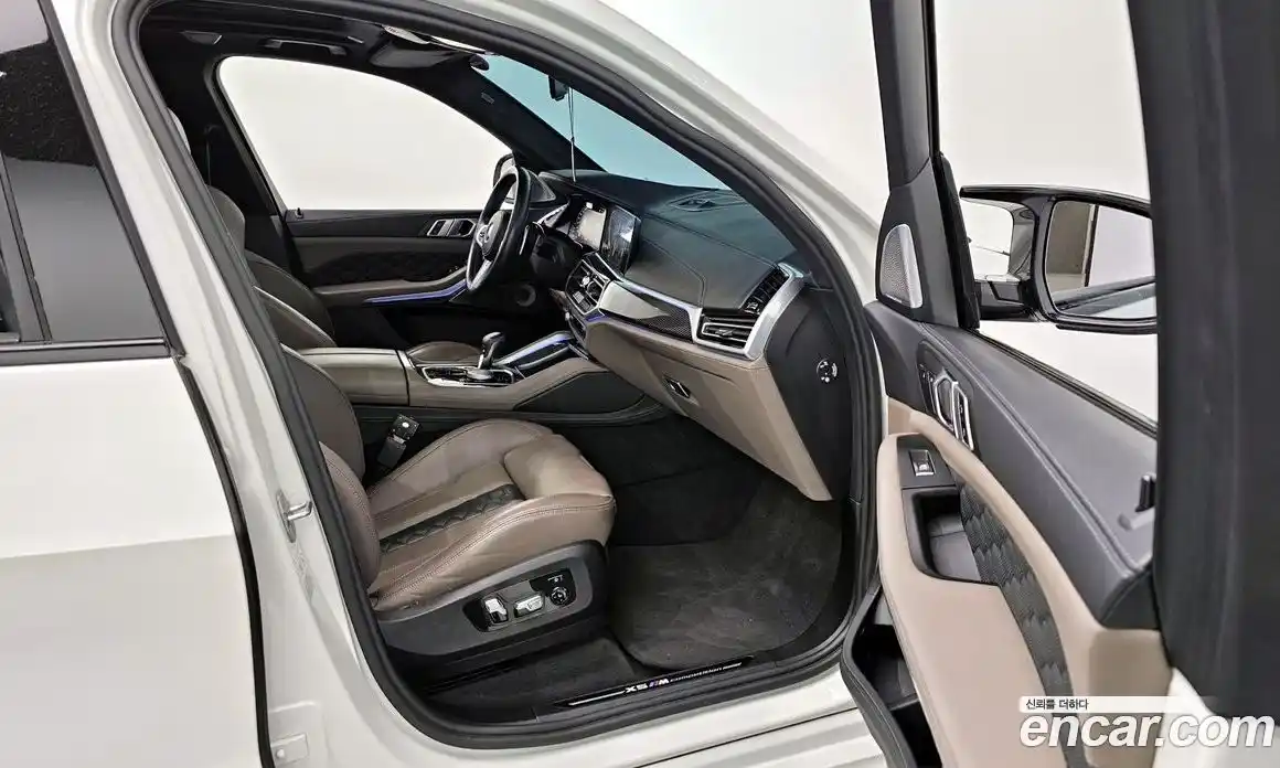 BMW X5M 2023 4.4 Автомат в Москве № 228376, фото 18