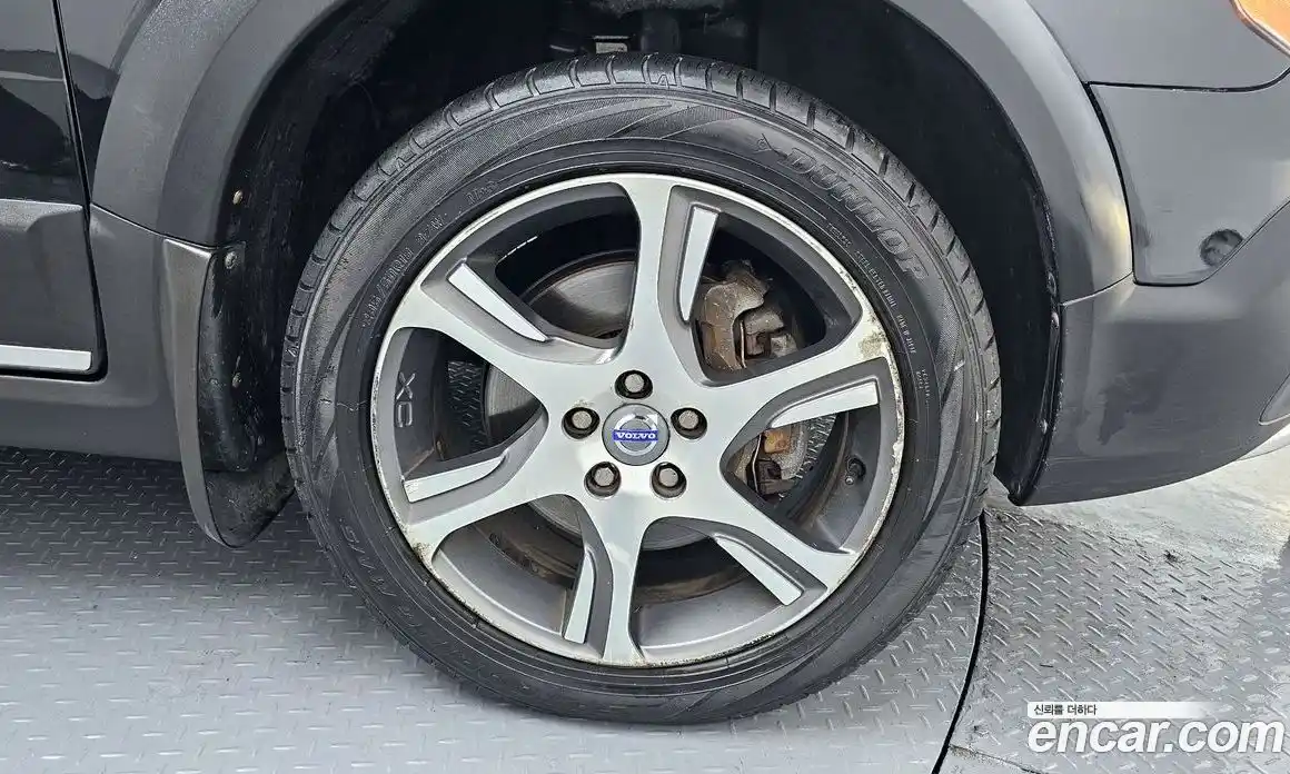 Volvo XC70 2014 2.4 Автомат в Москве № 230629, фото 13