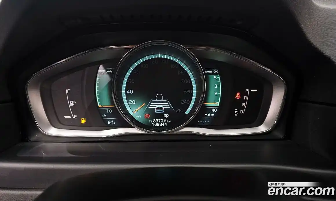 Volvo XC70 2014 2.4 Автомат в Москве № 230629, фото 6