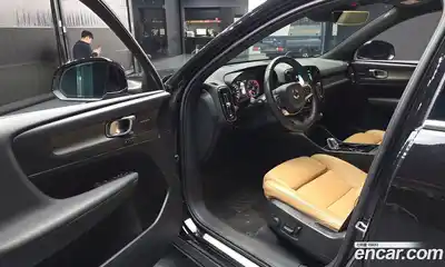 Volvo XC40 2021 2.0 Автомат в Москве № 230639, миниатюра 11