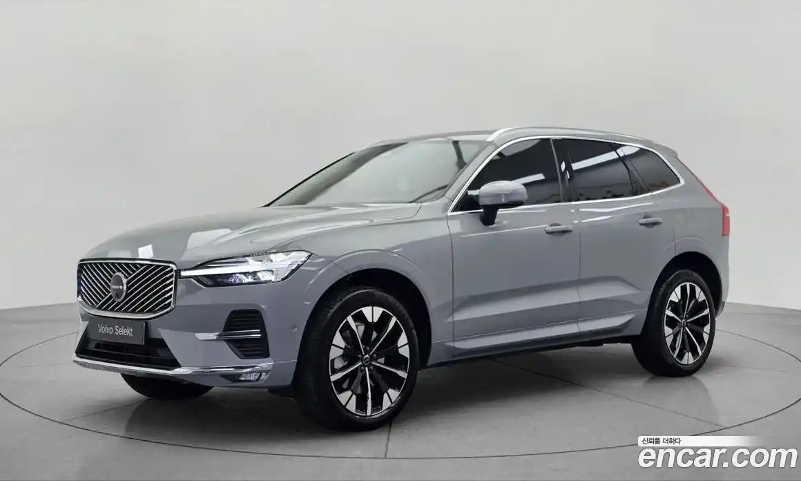 Volvo XC60 2026 2.0 Автомат в Москве № 230777, фото 1