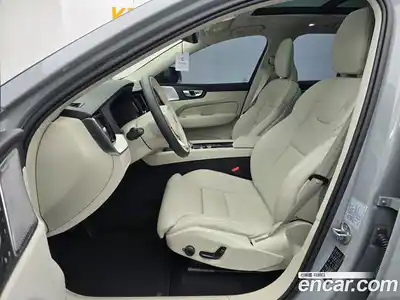 Volvo XC60 2026 2.0 Автомат в Москве № 230777, миниатюра 11