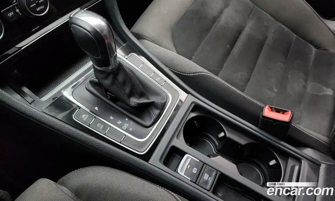 Volkswagen Golf 2016 2.0 Автомат в Москве № 232213, фото 11