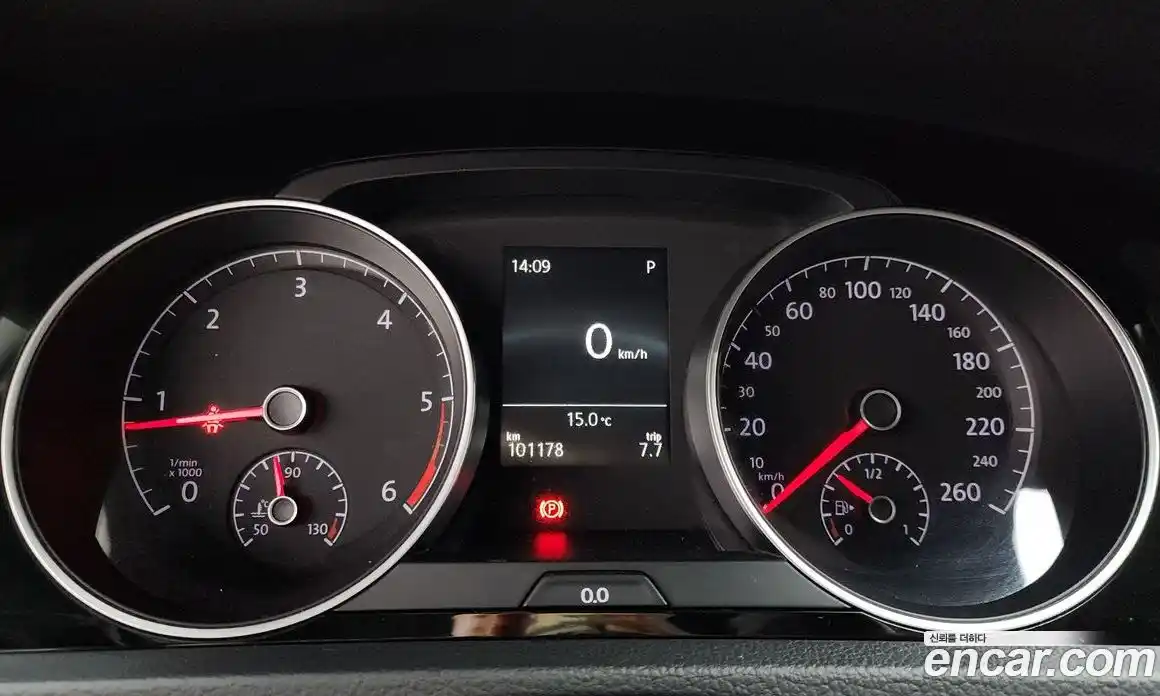 Volkswagen Golf 2016 2.0 Автомат в Москве № 232213, фото 14