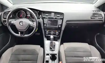 Volkswagen Golf 2016 2.0 Автомат в Москве № 232213, миниатюра 8