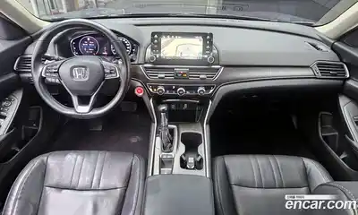 Honda Accord 2018 1.5 Автомат в Москве № 232898, миниатюра 4