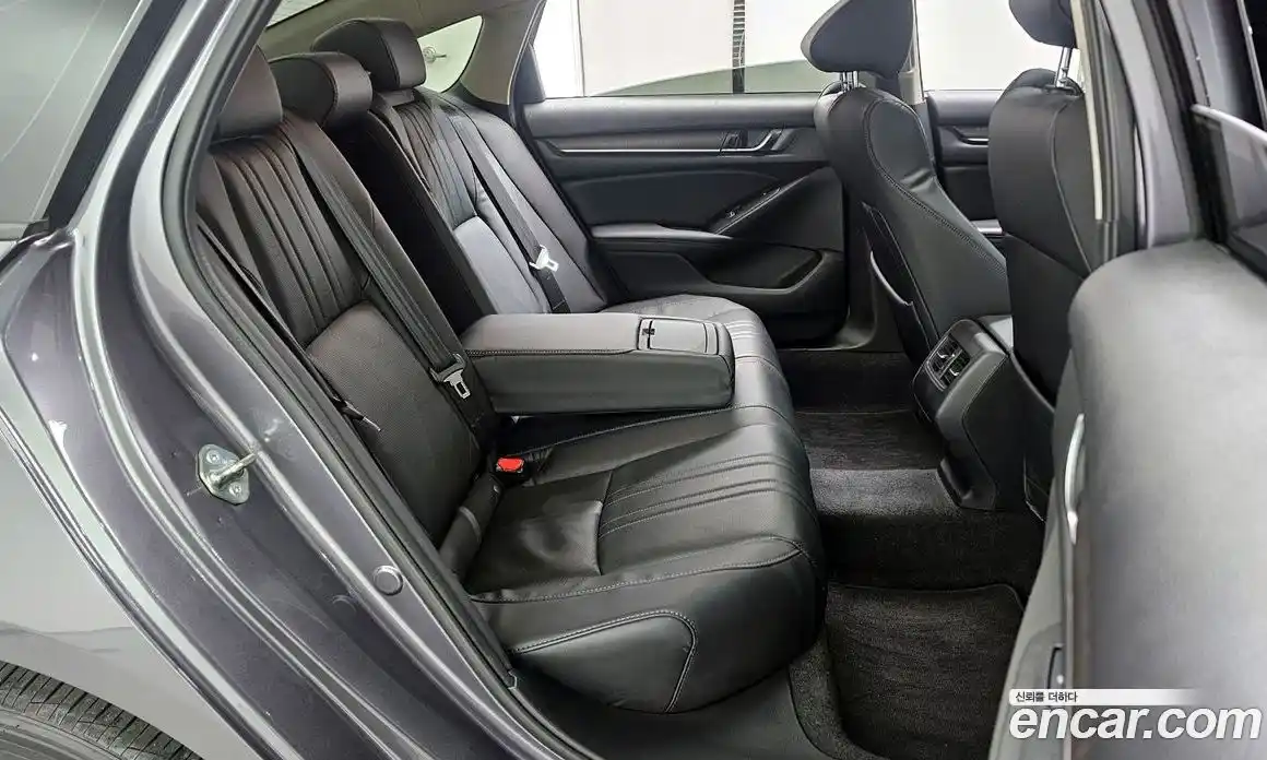 Honda Accord 2018 1.5 Автомат в Москве № 232898, фото 6