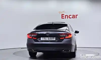 Honda Accord 2018 1.5 Автомат в Москве № 232898, миниатюра 8