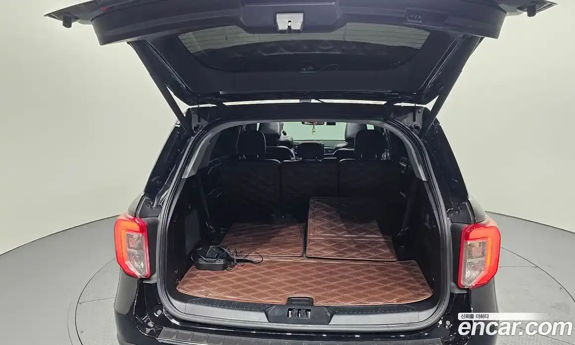 Ford Explorer 2020 2.3 Автомат в Москве № 233268, фото 16