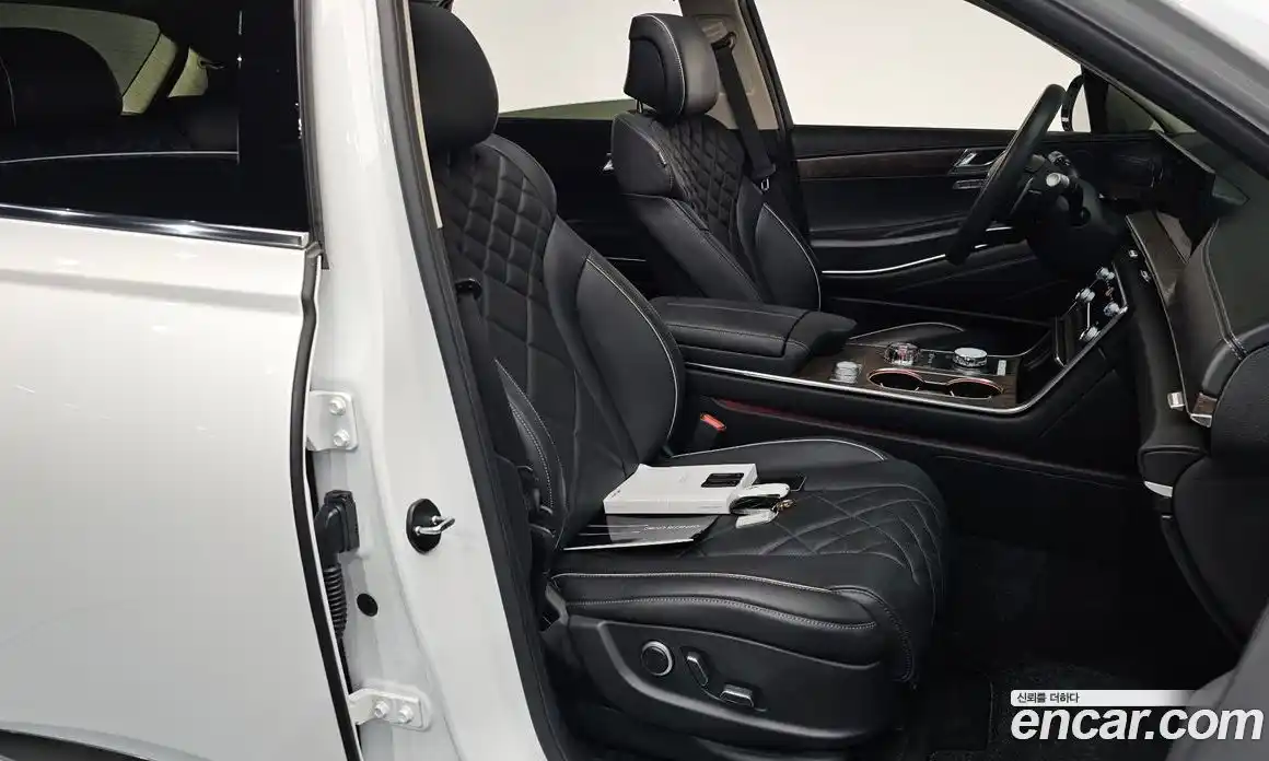 Genesis GV80 2024 2.5 Автомат в Москве № 24813, фото 8