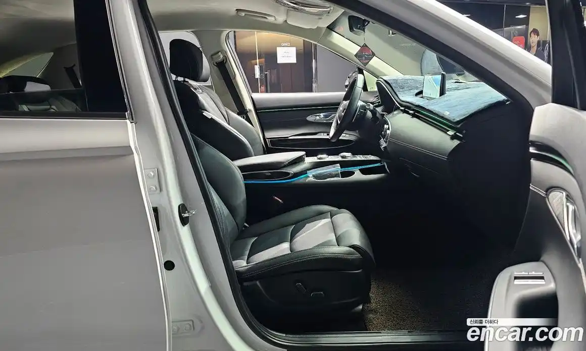 Genesis GV70 2021 2.2 Автомат в Москве № 25520, фото 11