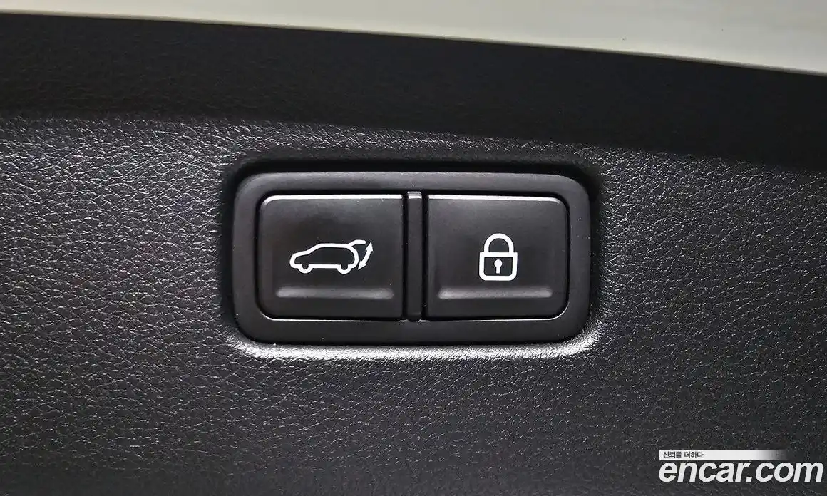 Genesis GV70 2021 2.2 Автомат в Москве № 25520, фото 17