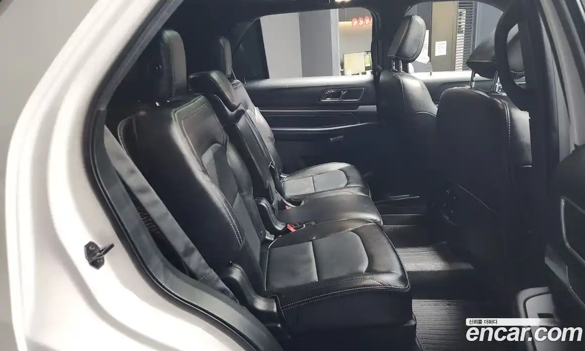 Ford Explorer 2018 2.3 Автомат в Москве № 255711, фото 15