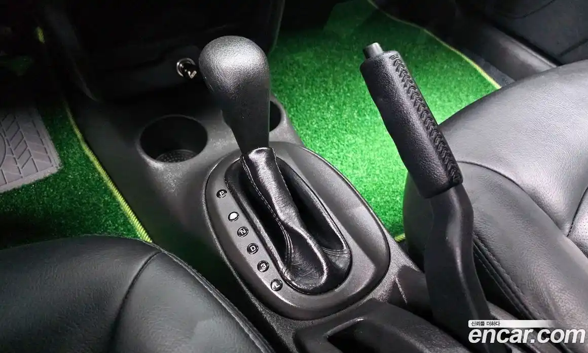 Chrysler Sebring 2005 2.7 Автомат в Москве № 256736, фото 9