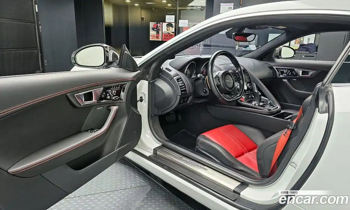 Jaguar F-Type 2015 5.0 Автомат в Москве № 283303, фото 11