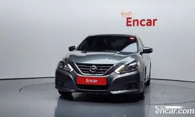Nissan Altima 2017 2.5 Автомат в Москве № 285023, миниатюра 11