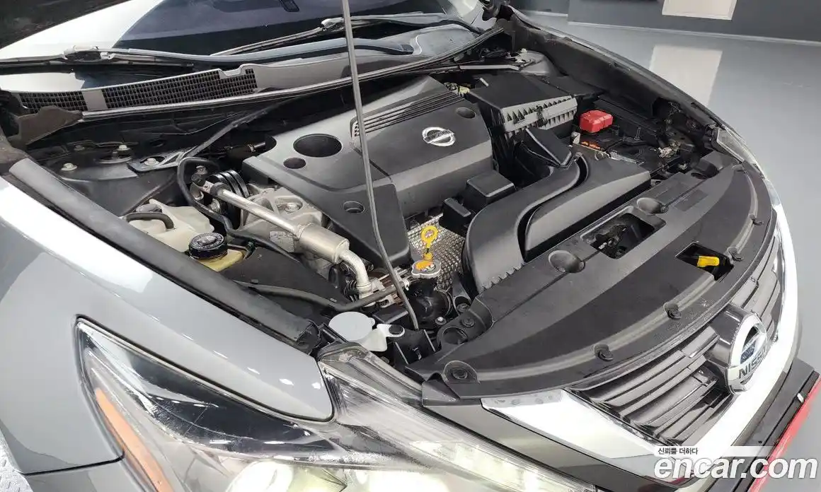 Nissan Altima 2017 2.5 Автомат в Москве № 285023, фото 14