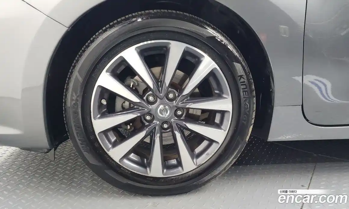 Nissan Altima 2017 2.5 Автомат в Москве № 285023, фото 19