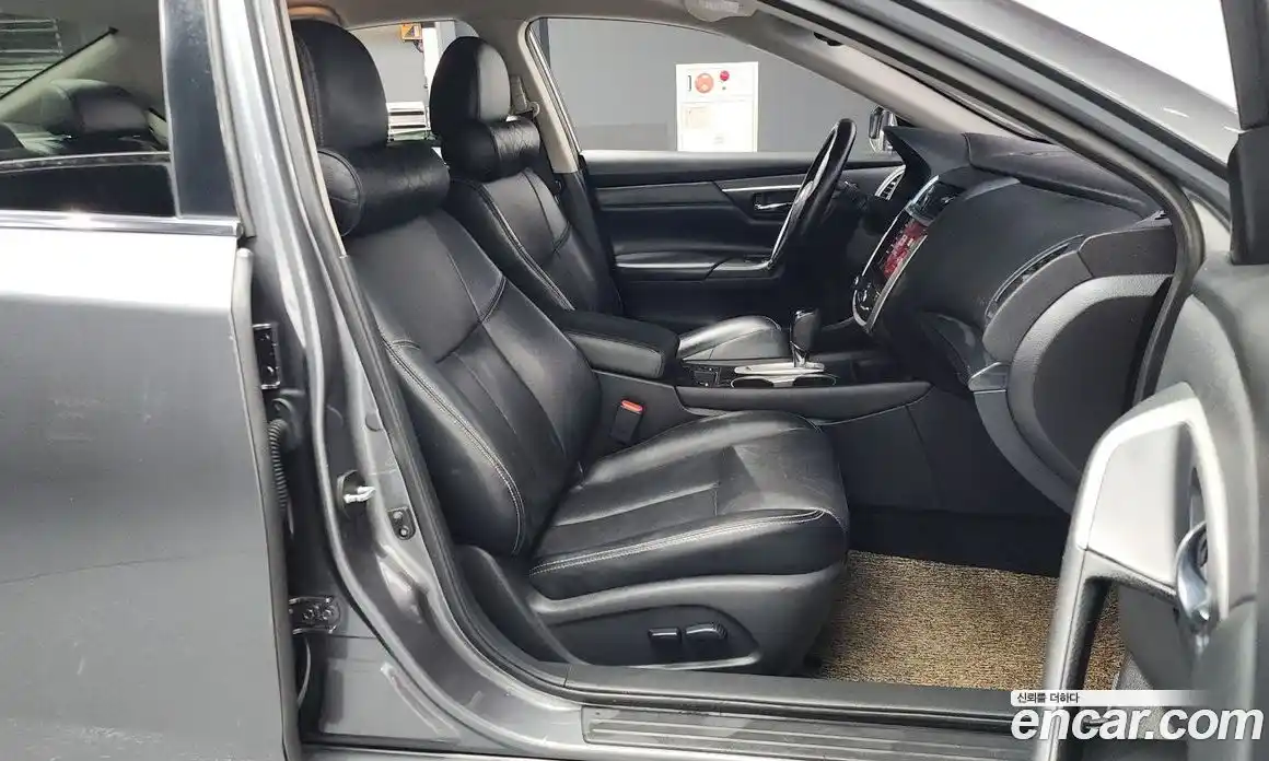 Nissan Altima 2017 2.5 Автомат в Москве № 285023, фото 4