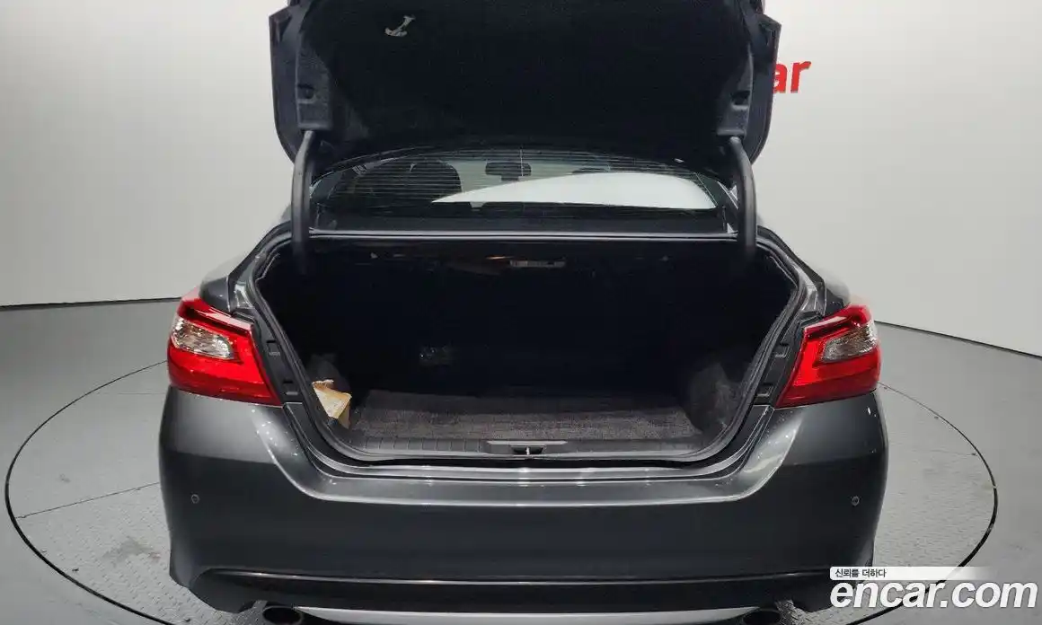 Nissan Altima 2017 2.5 Автомат в Москве № 285023, фото 10