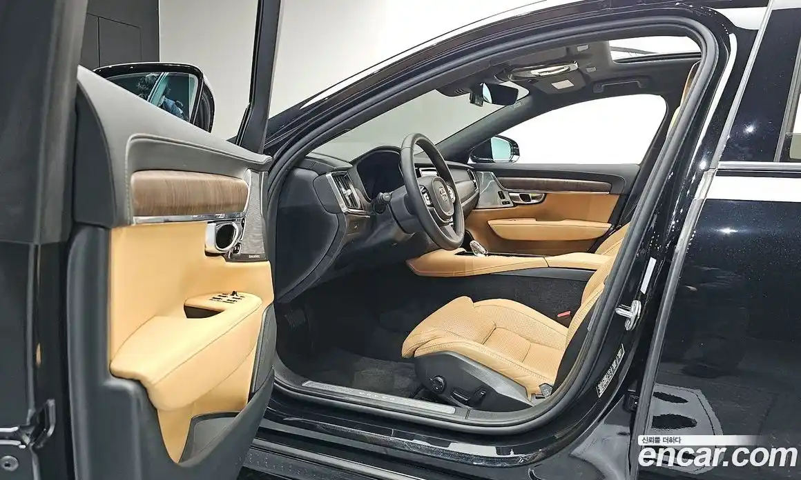 Volvo S90 2023 2.0 Автомат в Москве № 293753, фото 17