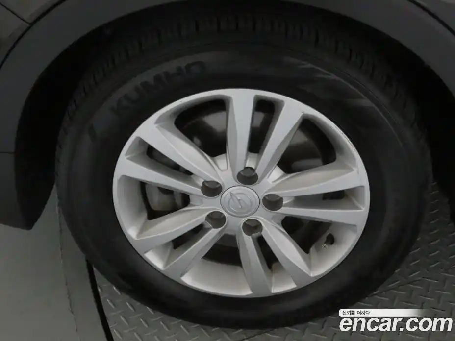 SsangYong TIBOLI 2016 1.6 Автомат в Москве № 29484, фото 20