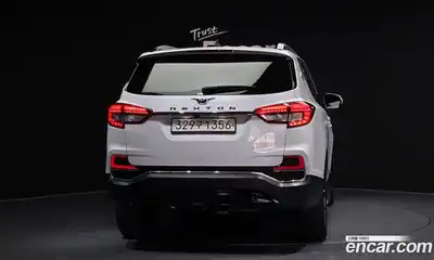 SsangYong Rexton 2019 2.2 Автомат в Москве № 30252, миниатюра 9