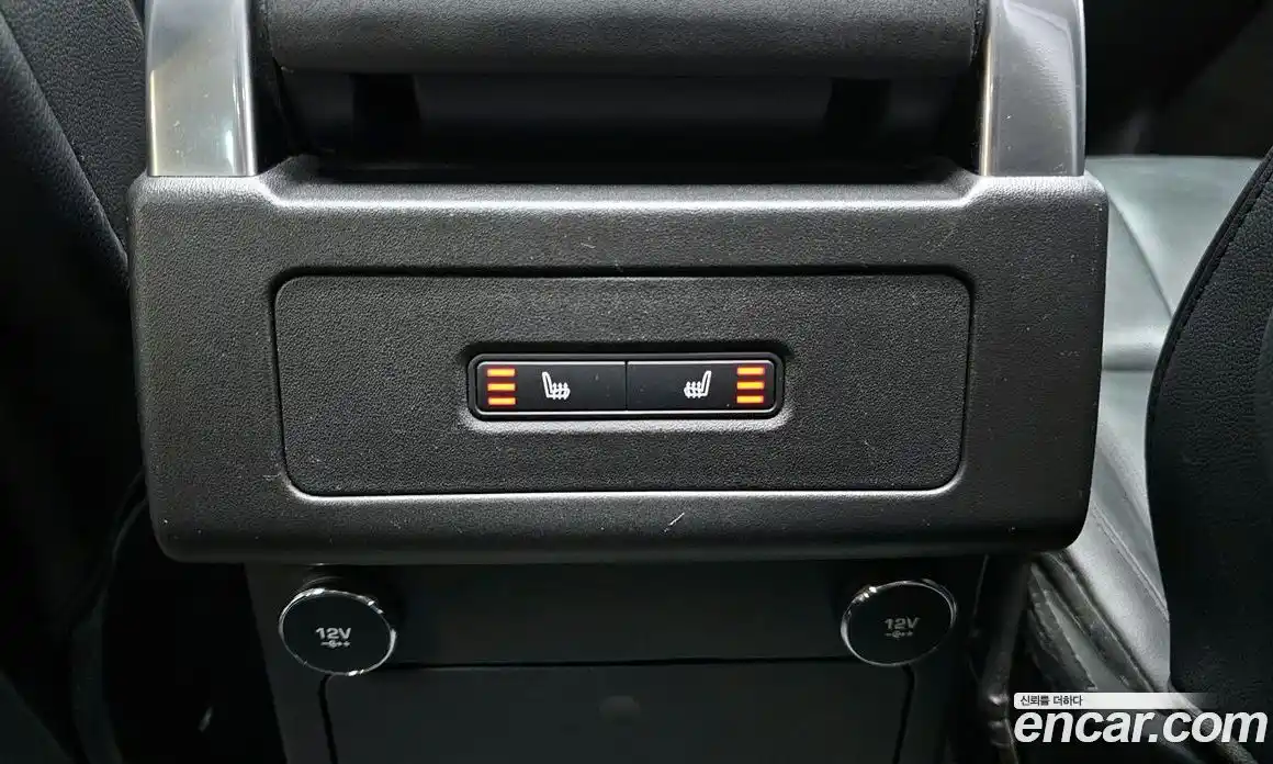 Land Rover Discovery 2018 2.0 Автомат в Москве № 316045, фото 9