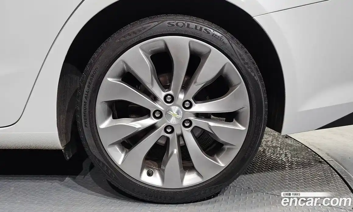 Chevrolet Malibu 2017 1.5 Автомат в Москве № 327279, фото 15