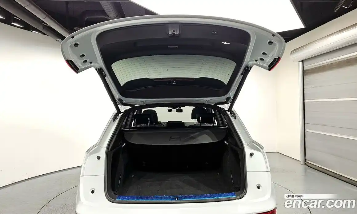 Audi Q5 2021 2.0 Автомат в Москве № 343315, фото 14