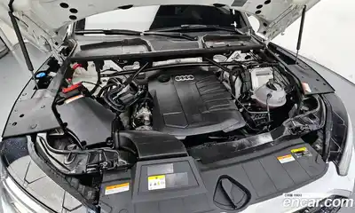 Audi Q5 2021 2.0 Автомат в Москве № 343315, миниатюра 8