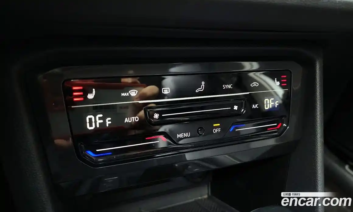 Volkswagen Tiguan 2023 2.0 Автомат в Москве № 357660, фото 16