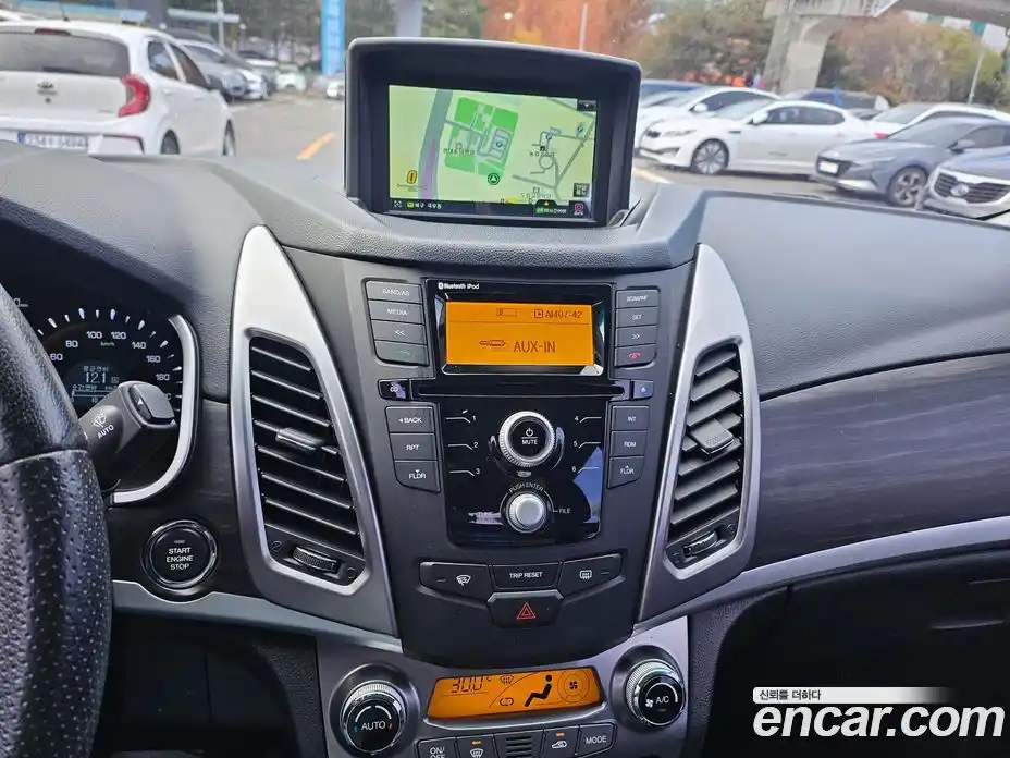 SsangYong Korando 2015 2.0 Автомат в Москве № 35774, фото 15