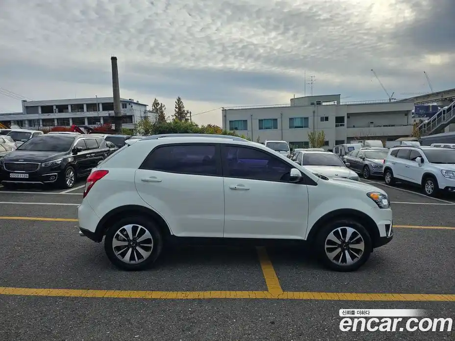 SsangYong Korando 2015 2.0 Автомат в Москве № 35774, фото 7