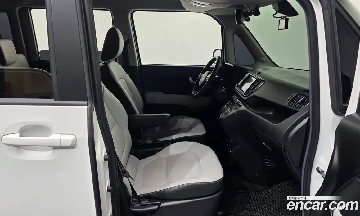 Kia Ray 2023 1.0 Автомат в Москве № 358797, фото 11