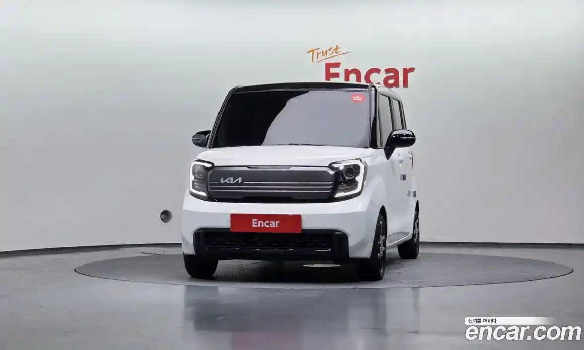 Kia Ray 2023 1.0 Автомат в Москве № 358797, фото 3