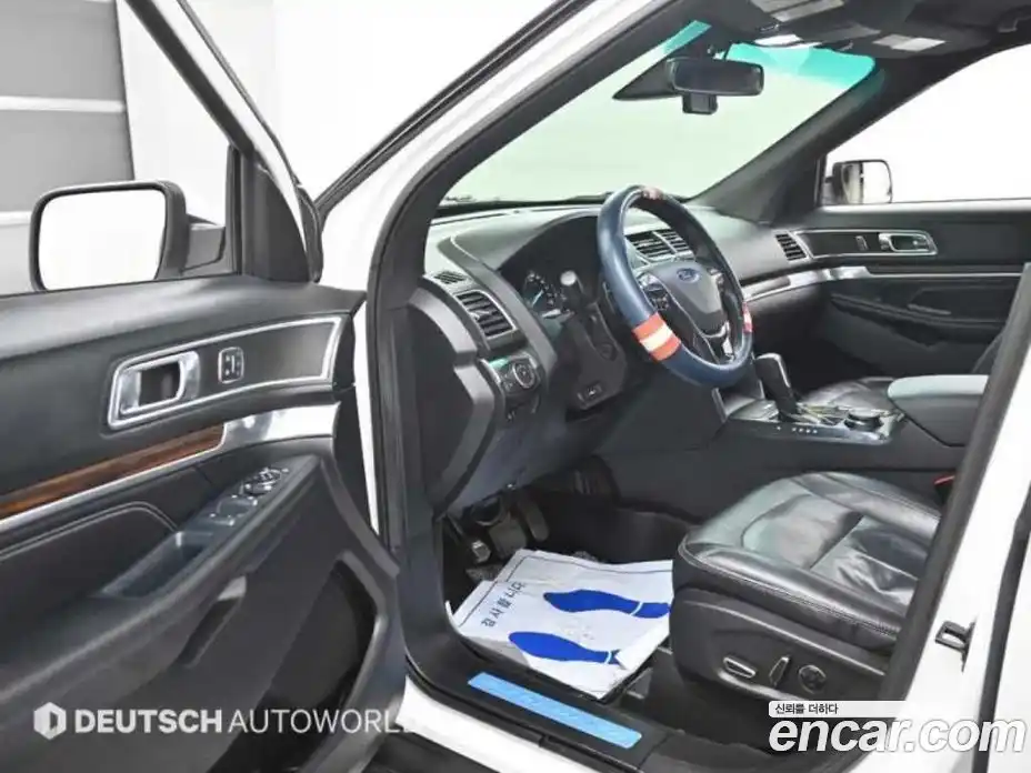 Ford Explorer 2016 2.3 Автомат в Москве № 376048, фото 11