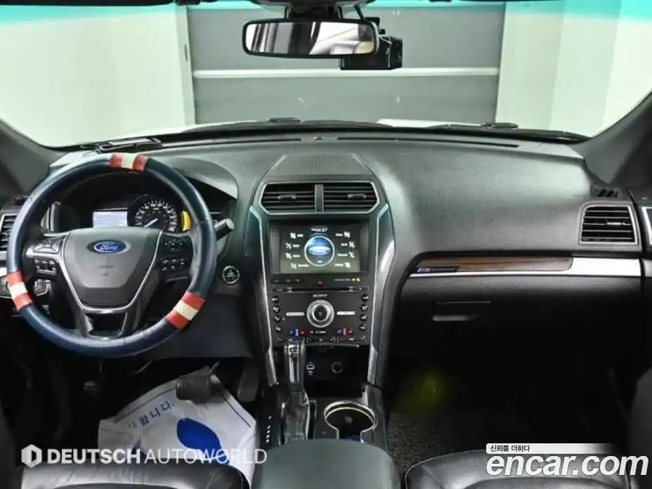 Ford Explorer 2016 2.3 Автомат в Москве № 376048, фото 7