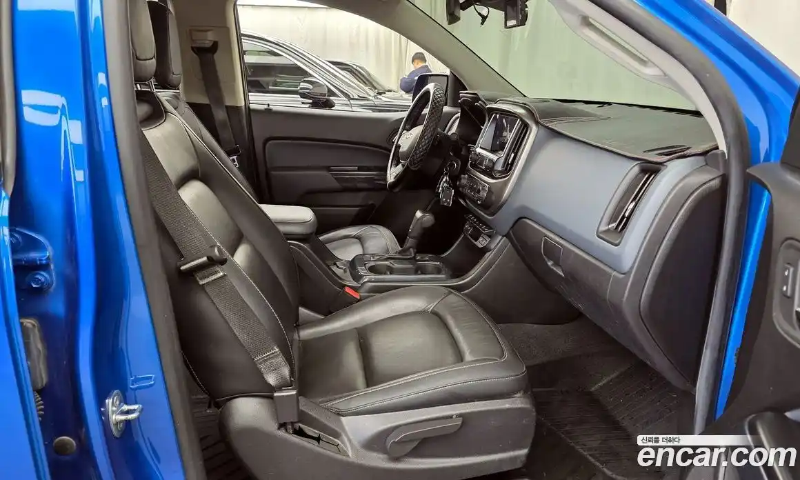 Chevrolet Colorado 2021 3.6 Автомат в Москве № 37985, фото 11