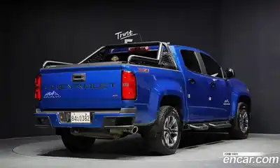 Chevrolet Colorado 2021 3.6 Автомат в Москве № 37985, миниатюра 2